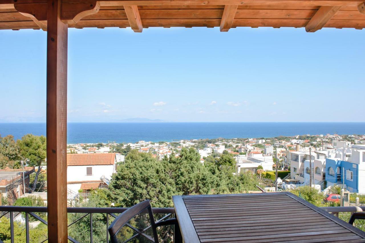 Peris Panoramic Villa Near Athens Airport Paralia  Exteriör bild